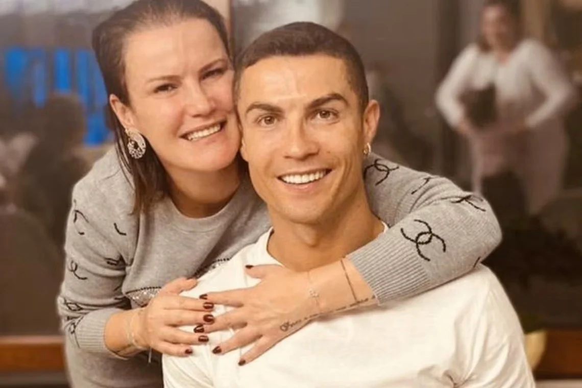 cr7_hermana_1