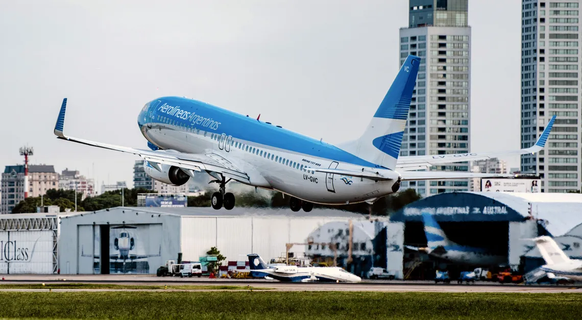 la-privatizacion-aerolineas-argentinas-obtuvo-respaldo-sectores-del-pro-y-parte-la-ucr